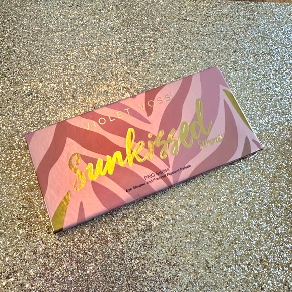 NWOB Violet Voss Cosmetics SunKissed Summer Pigment Palette Glitter Matte - Picture 6 of 9